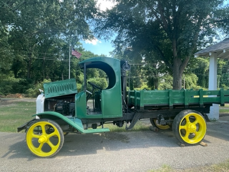 1921 Mack Dump Truck for sale in Jackson (Tennessee), Tennessee (ID-105279) 1921 Mack Dump Truck for sale in Jackson (Tennessee), Tennessee (ID-105279)