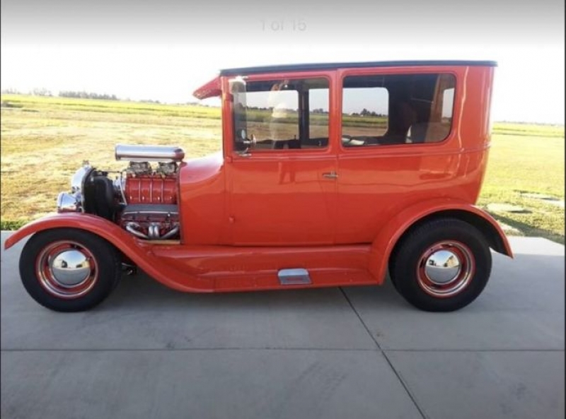 1927 Ford Sedan for sale in California (ID-86011) 1927 Ford Sedan for sale in California (ID-86011)