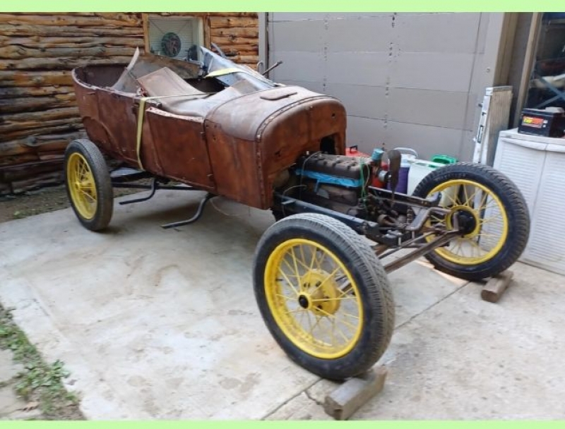 1927 Ford Model T for sale in Michigan (ID-102242) 1927 Ford Model T for sale in Michigan (ID-102242)
