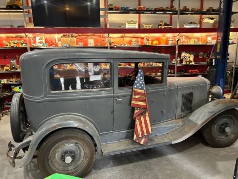 1929 Chevrolet Sedan for sale in Michigan (ID-121057) 1929 Chevrolet Sedan for sale in Michigan (ID-121057)