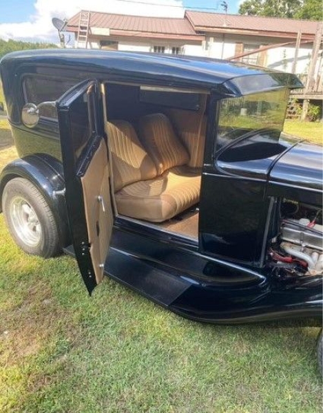 1930 Ford 2-Dr Sedan for sale (ID-127516) 1930 Ford 2-Dr Sedan for sale (ID-127516)