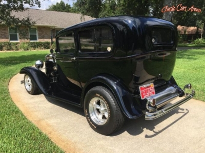 1932 Ford Sedan for sale