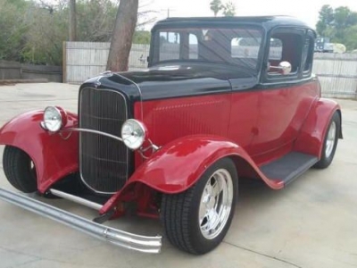 1932 Ford Deluxe for sale