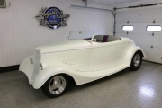 1933 Ford Deluxe for sale