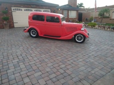 1933 Ford Sedan for sale