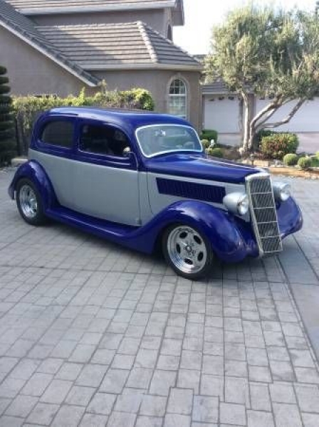 1935 Ford Sedan for sale in California (ID-82300)