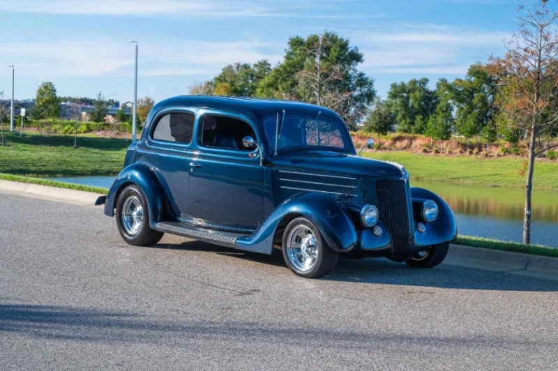 1936 Ford Humpback for sale (ID-124414) 1936 Ford Humpback for sale (ID-124414)