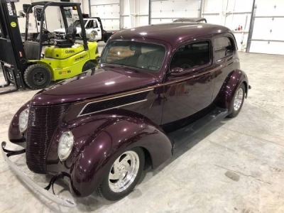 1937 Ford Sedan for sale