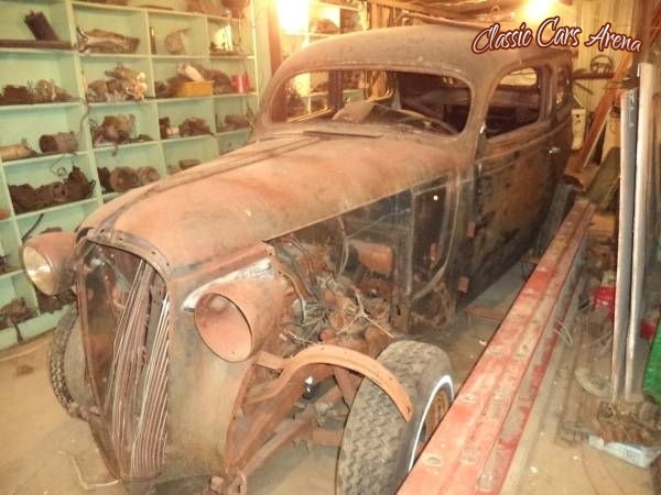 1937 Plymouth Sedan for sale in Michigan (ID-6094) 1937 Plymouth Sedan for sale in Michigan (ID-6094)