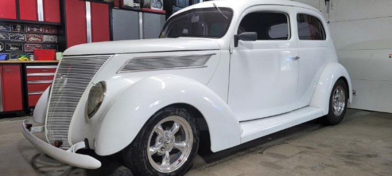 1937 Ford Deluxe for sale (ID-102994)