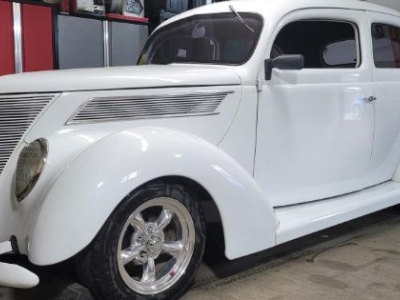 1937 Ford Deluxe for sale