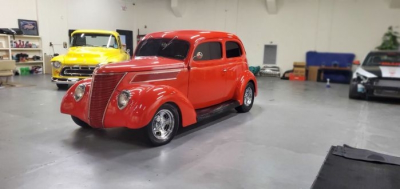 1937 Ford Sedan for sale in Michigan (ID-108250) 1937 Ford Sedan for sale in Michigan (ID-108250)