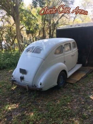 1939 Ford Sedan for sale in Michigan (ID-20305) 1939 Ford Sedan for sale in Michigan (ID-20305)