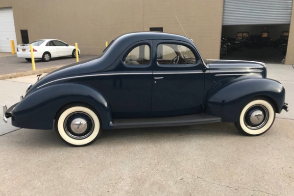 1939 Ford Deluxe for sale