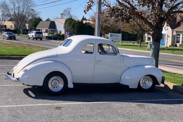 1940 Ford Deluxe for sale