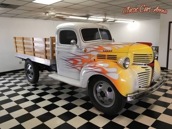 1942 Dodge Flatbed for sale in Michigan (ID-54428) 1942 Dodge Flatbed for sale in Michigan (ID-54428)