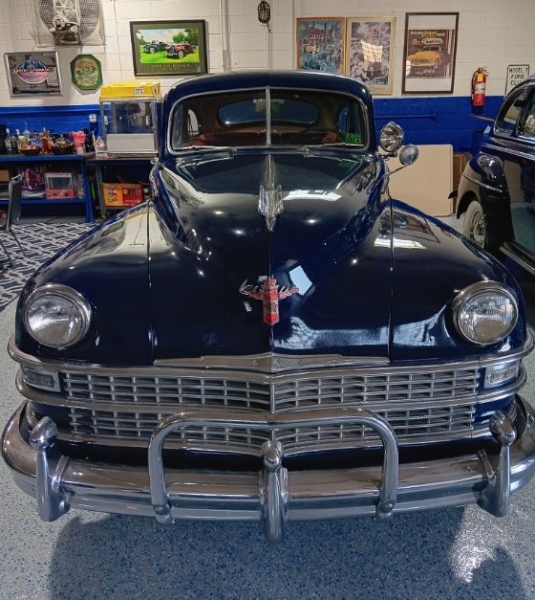 1947 Chrysler New Yorker for sale (ID-100611) 1947 Chrysler New Yorker for sale (ID-100611)