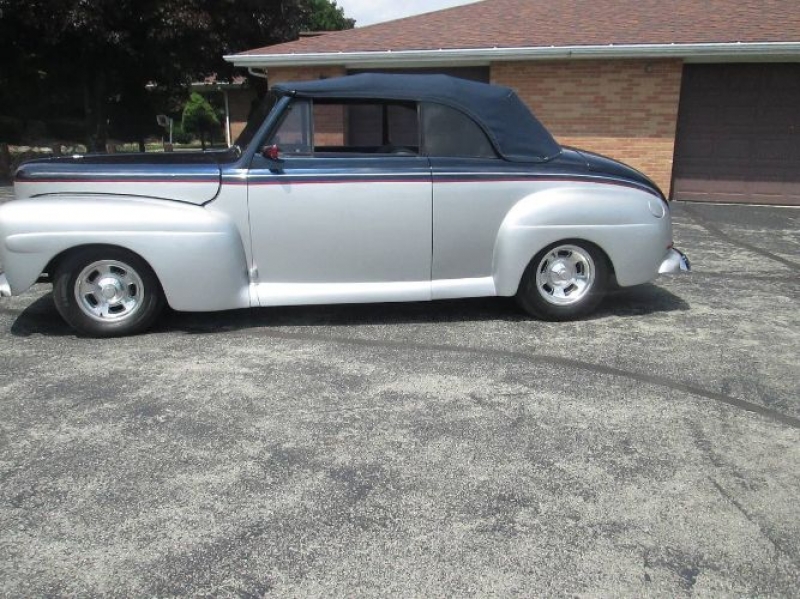 1947 Ford Roadster for sale in Michigan (ID-119299) 1947 Ford Roadster for sale in Michigan (ID-119299)