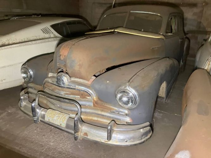 1947 Pontiac Chieftain for sale in Michigan (ID-122298) 1947 Pontiac Chieftain for sale in Michigan (ID-122298)