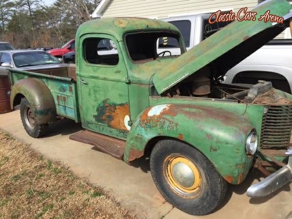 1949 International KB2 for sale in Michigan (ID-8912) 1949 International KB2 for sale in Michigan (ID-8912)