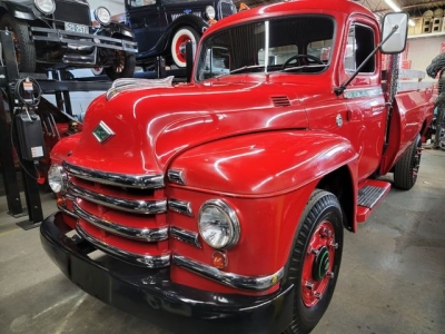 1952 Diamond T 332 for sale