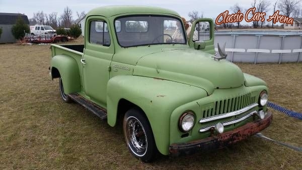 1952 International L110 for sale in Michigan (ID-6925) 1952 International L110 for sale in Michigan (ID-6925)