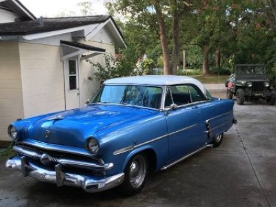 1953 Ford Crestline for sale