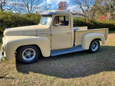 1953 International R110 for sale