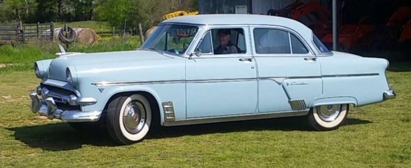 1954 Ford Crestline for sale in Midlothian, Texas (ID-81927) 1954 Ford Crestline for sale in Midlothian, Texas (ID-81927)