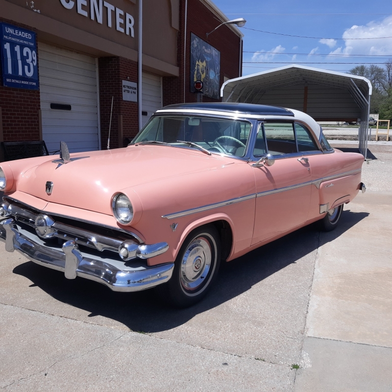 1954 Ford Crestliner for sale in Chanute, Kansas (ID-141196)