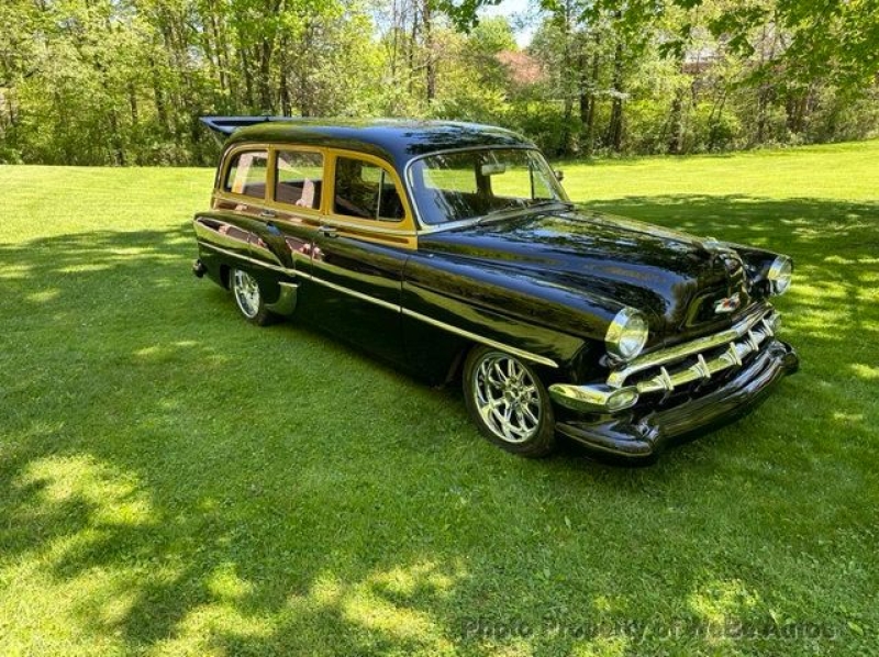 1954 Chevrolet Woodie Wagon for sale in Riverhead, New York (ID-130632) 1954 Chevrolet Woodie Wagon for sale in Riverhead, New York (ID-130632)