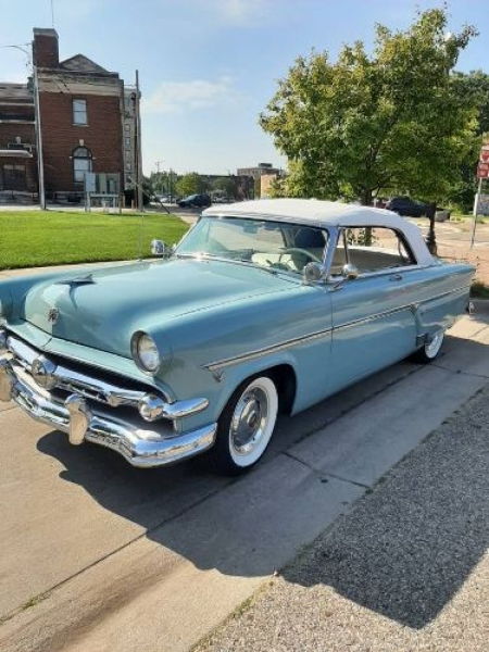 1954 Ford Convertible for sale in Michigan (ID-97622) 1954 Ford Convertible for sale in Michigan (ID-97622)