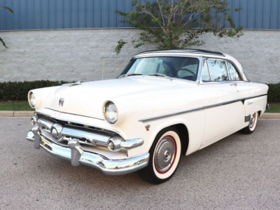 1954 Ford Crestline for sale