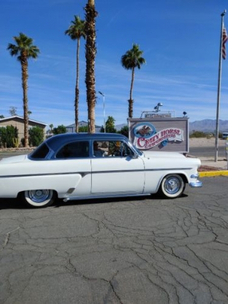 1954 Ford Crestline for sale in Michigan (ID-94435) 1954 Ford Crestline for sale in Michigan (ID-94435)