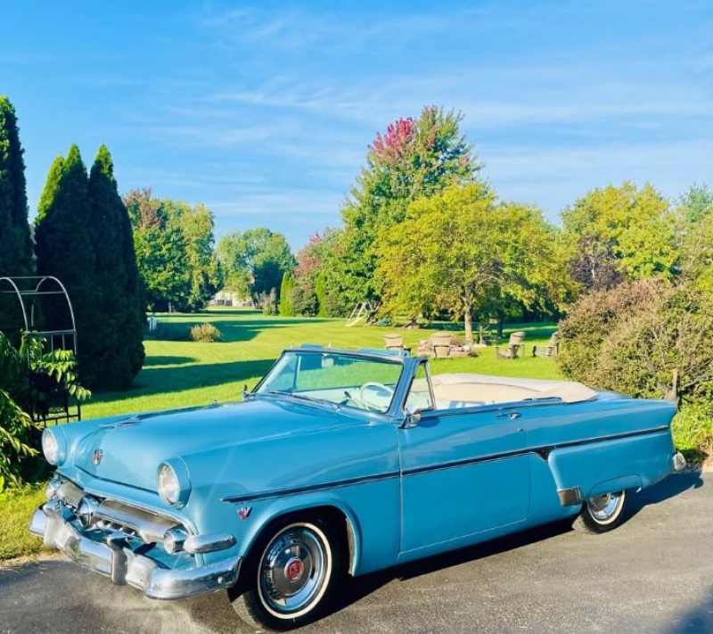 1954 Ford Crestline for sale (ID-144818) 1954 Ford Crestline for sale (ID-144818)