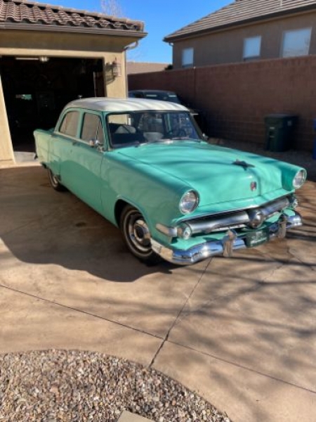 1954 Ford Mainline for sale in Michigan (ID-123386) 1954 Ford Mainline for sale in Michigan (ID-123386)