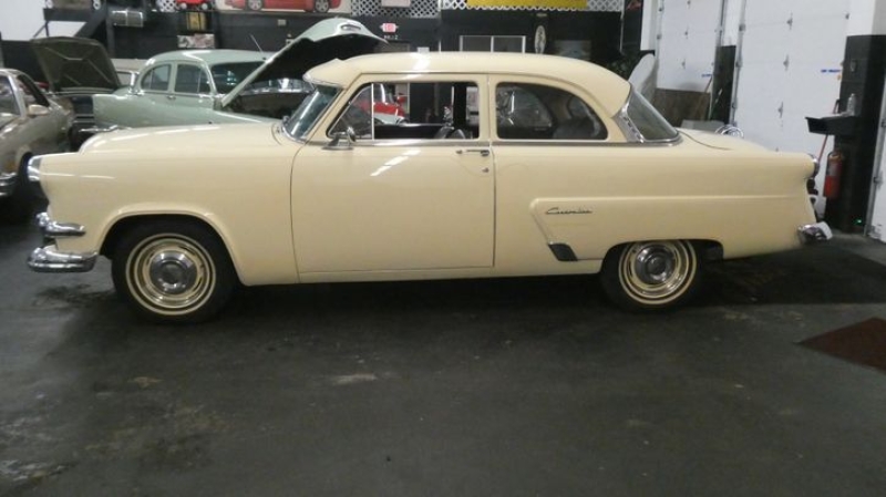 1954 Ford Mainline for sale (ID-131394)