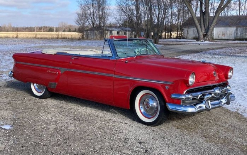 1954 Ford Sunliner for sale in Michigan (ID-112098) 1954 Ford Sunliner for sale in Michigan (ID-112098)