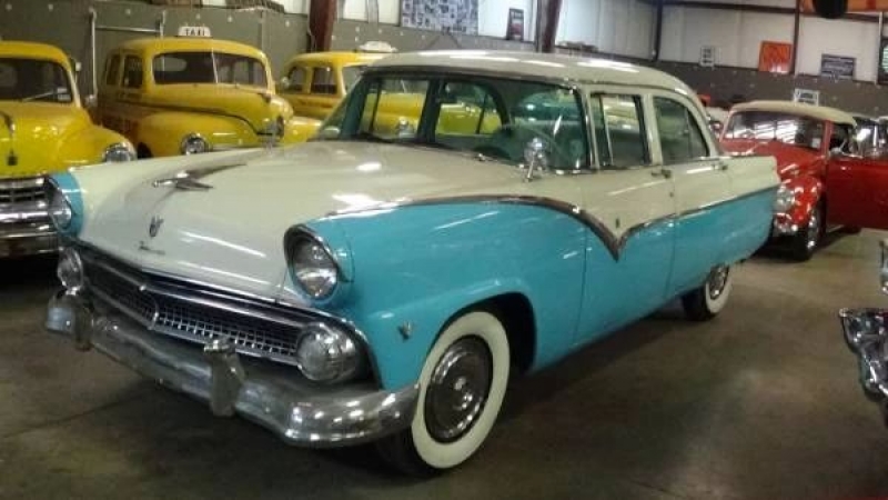 1955 Ford Town Sedan for sale in Louisiana (ID-82142)