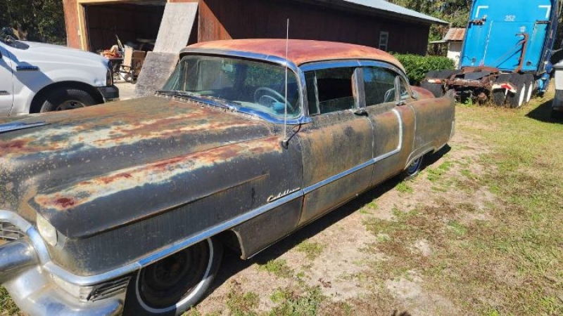 1955 Cadillac Sedan for sale in Michigan (ID-136586) 1955 Cadillac Sedan for sale in Michigan (ID-136586)