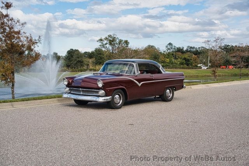 1955 Ford Fairlane for sale in Riverhead, New York (ID-155187)
