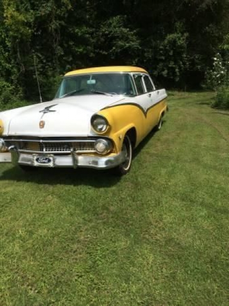 1955 Ford Sedan for sale (ID-100076) 1955 Ford Sedan for sale (ID-100076)