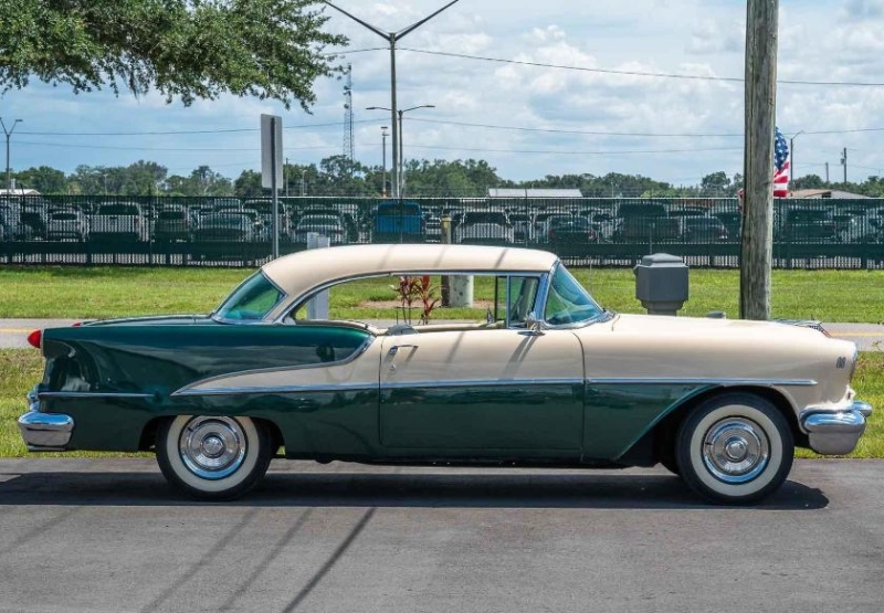 1955 Oldsmobile Rocket 88 for sale (ID-143615) 1955 Oldsmobile Rocket 88 for sale (ID-143615)