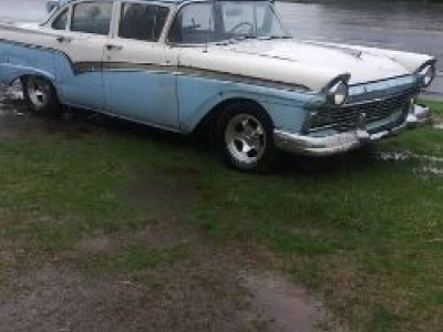 1957 Ford Fairlane for sale in Oregon
