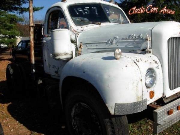 1957 Mack B61 for sale in Michigan (ID-37654) 1957 Mack B61 for sale in Michigan (ID-37654)