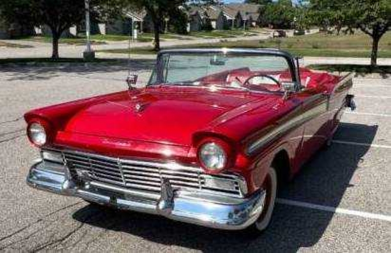 1957 Ford Fairlane 500 for sale in Midlothian, Texas (ID-118099) 1957 Ford Fairlane 500 for sale in Midlothian, Texas (ID-118099)