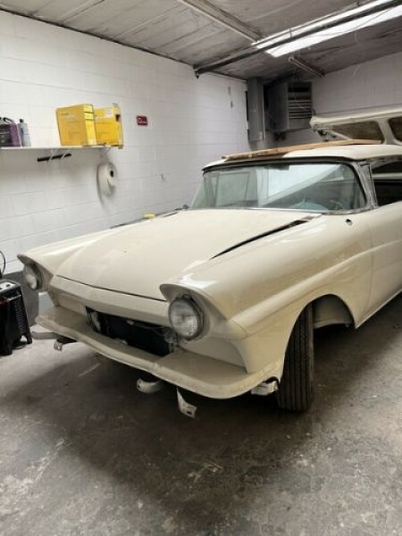 1957 Ford Fairlane 500 for sale in Michigan (ID-123797) 1957 Ford Fairlane 500 for sale in Michigan (ID-123797)