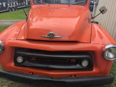 1957 International S110 for sale