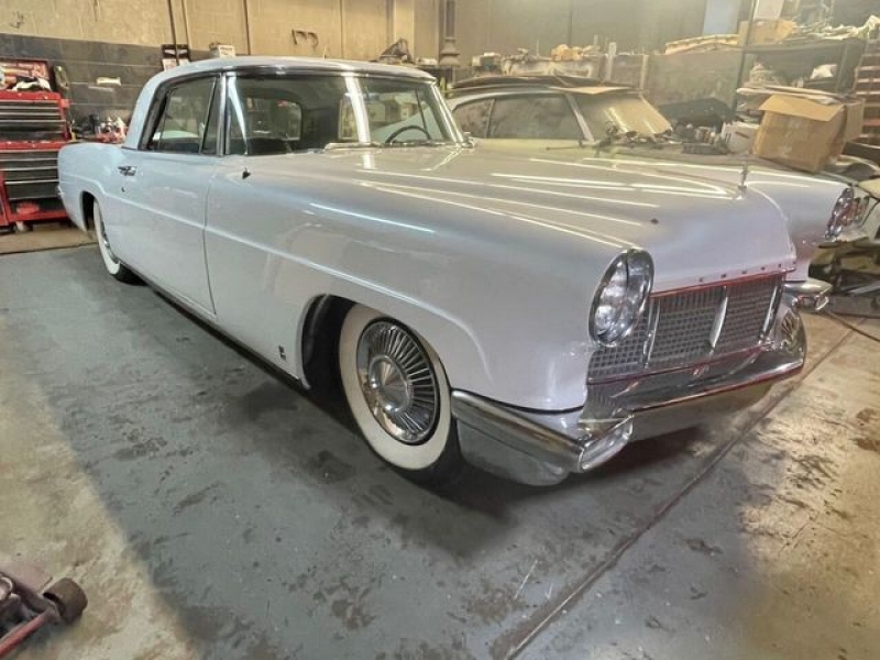 1957 Lincoln Continental for sale in Riverhead, New York (ID-109046)