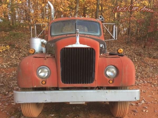 1958 Mack Concave for sale in Michigan (ID-12431) 1958 Mack Concave for sale in Michigan (ID-12431)